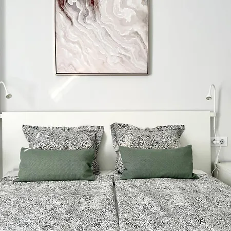 Vinas * פלאייה דה לאס אמריקס