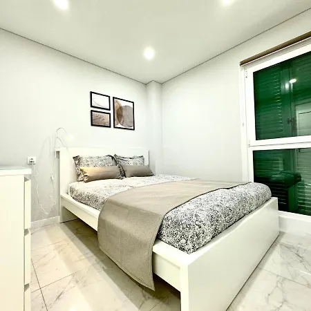 Vinas * Playa de las Américas